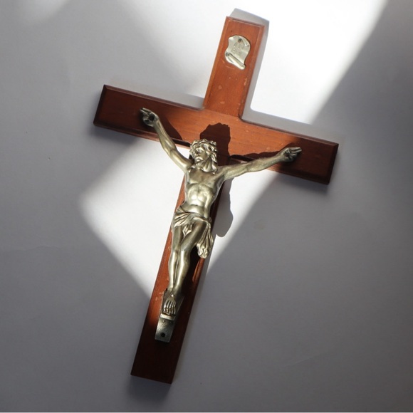 Vintage Other - Vintage Wooden Hanging Crucifix